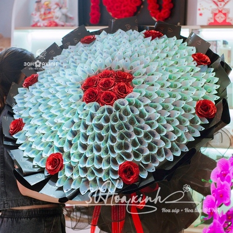 Hoa tiền thật 200 tờ 500k