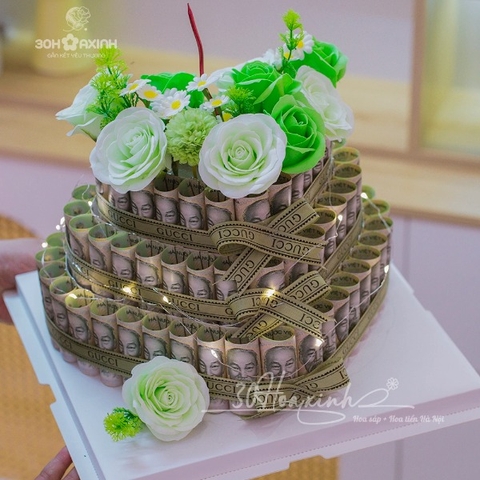 Hộp tiền bánh sinh nhật hình trái tông xanh may mắn