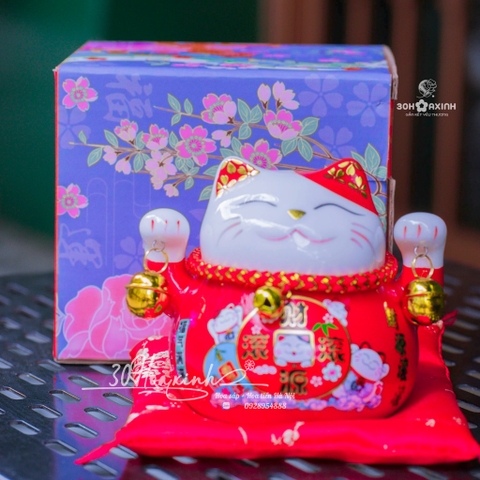 Mèo thần tài thuận buồn xuôi gió