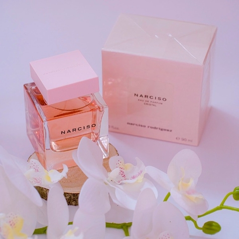 Nước hoa Narciso EAU De Parfum Cristal