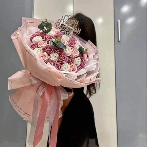 Hoa sáp thơm mix nhiều màu kèm lá