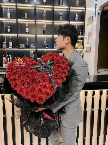 Hoa Nhũ Trái Tim Màu Đỏ Chân Thành