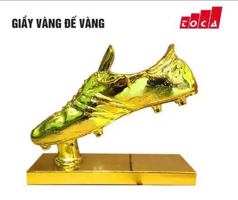 Giày Vàng