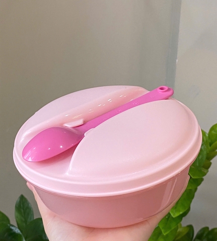 Tuptrung - Hộp Bowl tròn 600ml có muỗng cài trên nắp