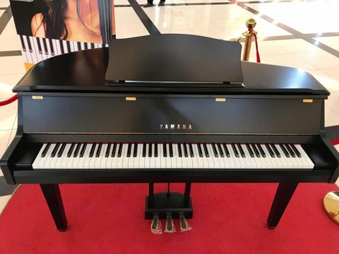 Piano Yamaha DGP1
