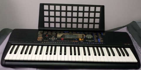 Organ Yamaha PSR195