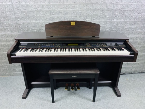 Đàn piano điện Yamaha CVP201