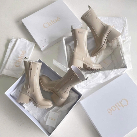 Boots Chloe