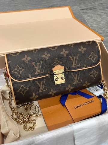 Túi Xách Louis Vuitton Woc Camielle