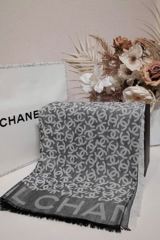 Khăn Chanel