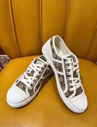 Sneaker Gucci Trắng Mono
