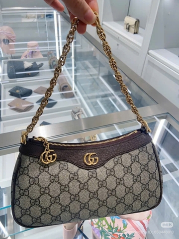 Túi đeo vai Gucci