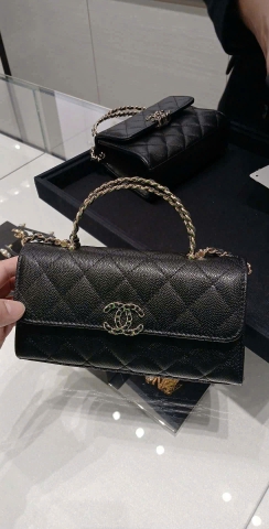 Túi Chanel Kelly Woc