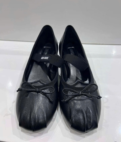 Giày Miu Miu Mary Jane