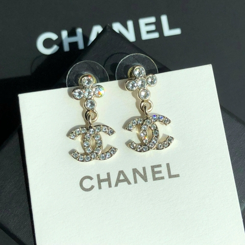 Bông Tai Chanel