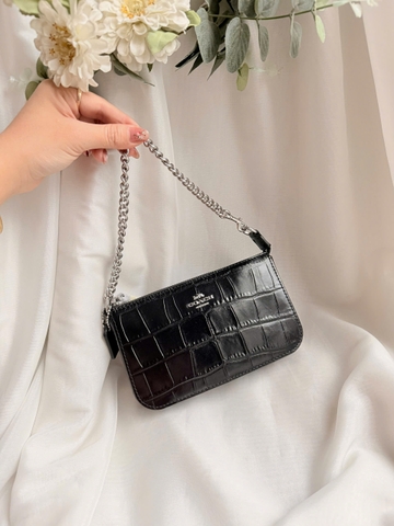 Túi đeo vai Coach Nolita