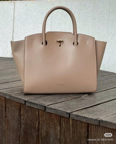 Túi Xách Furla Genesi Tote Small