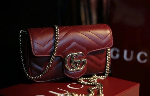 Gucci marmont mini đỏ đô