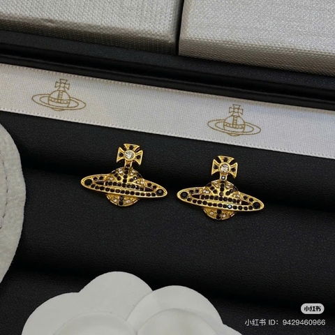 Bông tai Vivienne Jack gold đá đen