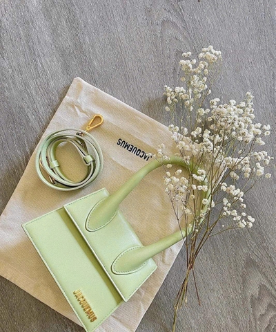 Túi Xách Tay Jacquemus La Montagne 'Le Chiquito Noeud'