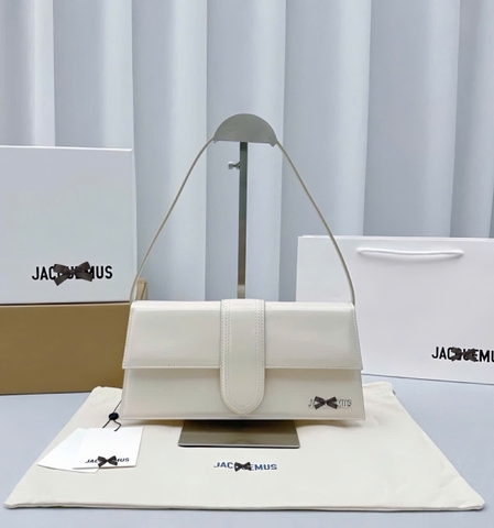 JACQUEMUS Long Bambino