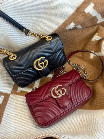Túi đeo chéo Gucci marmont