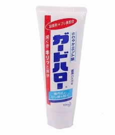 Kem đánh răng trắng sáng, ngừa hôi miệng - Kao 165g