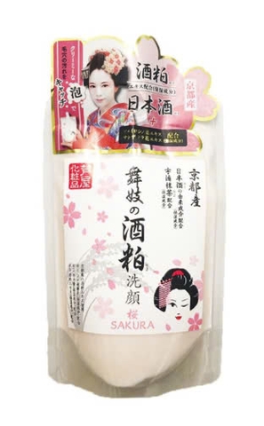 Sữa rửa mặt trắng da làm sạch sâu từ Bã Rượu Hoa Anh Đào Sake Kasu Maiko