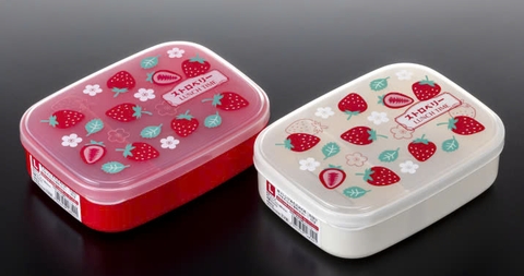 Hộp đựng thực phẩm vuông hình dâu tây size L