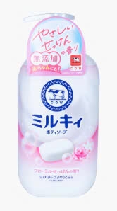 Sữa Tắm Hương Hoa Hồng Cow Milky Body Soap 500ml