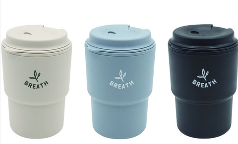 Cốc uống nước nắp xoay có lỗ cắm ống hút 320ml, chất liệu chính nhựa PP