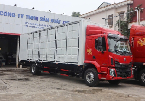 XE TẢI THÙNG CHENGLONG M3 200HP 4X2