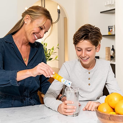 Bột điện giải hương quýt Liquid I.V. Hydration Multiplier Plus Immune Support, Tangerine