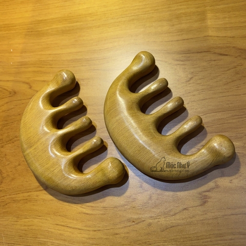 Lược massage đầu mini gỗ Bách Xanh