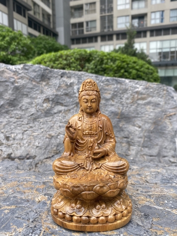 Quan Thế Âm Bồ Tát gỗ Bách Xanh 20cm