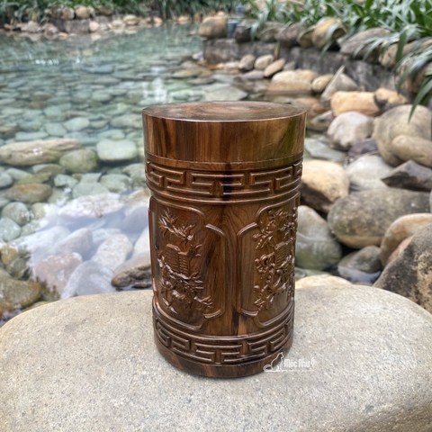 Hộp chè gỗ Bách Xanh thơm nguyên khối