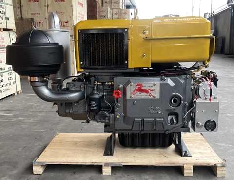 Động cơ diesel    EH36NM(D36 gió đề) CHANGCHAI SINCE 1913