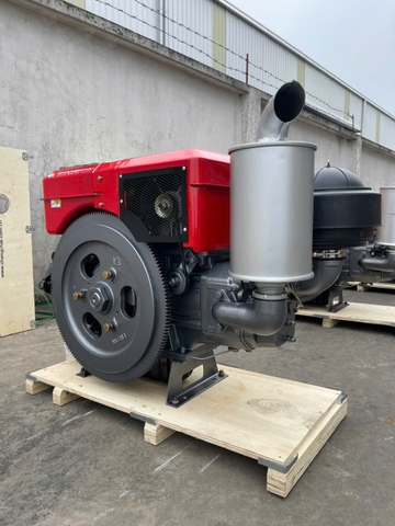 Động cơ diesel    L32NM (D32 gió đề )  CHANGCHAI SINCE 1913