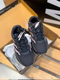Giày Adidas Base Switch W [JK0973]