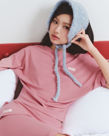 Fitted-waist Tee - Pastel Pink