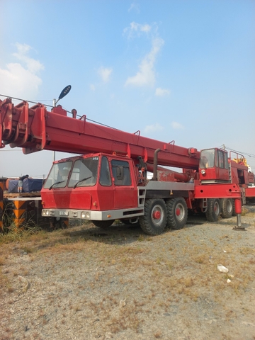 Krupp GMT100 - Cần Cẩu Đa Năng