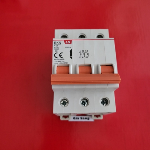 MCB LS 3P 25A