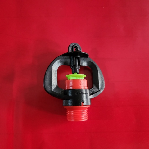 Béc tưới cây nhựa