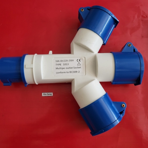 Ổ cắm chia 3 công nghiệp 16A