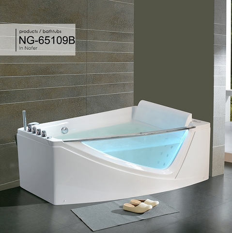 Bồn tắm massage NG 65109B