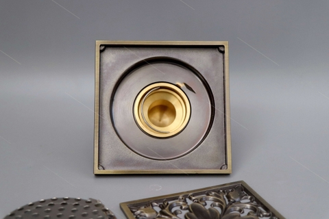 Phễu Thoát Sàn Cổ Điển