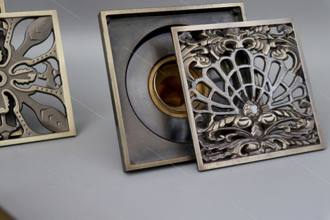 Phễu Thoát Sàn Cổ Điển