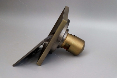 Phễu Thoát Sàn Cổ Điển