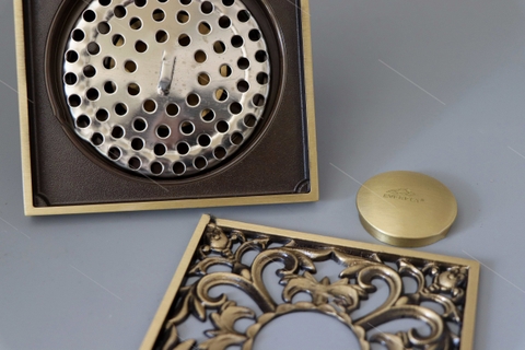 Phễu Thoát Sàn Cổ Điển