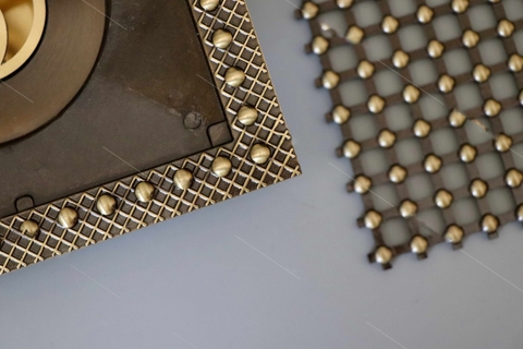 Phễu Thoát Sàn Cổ Điển 10x10